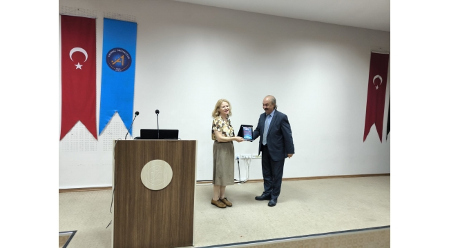 7. Türkiye Su Ürünleri Semineri Antalya'da Sektörün Önde Gelen İsimlerini Bir Araya Getirdi